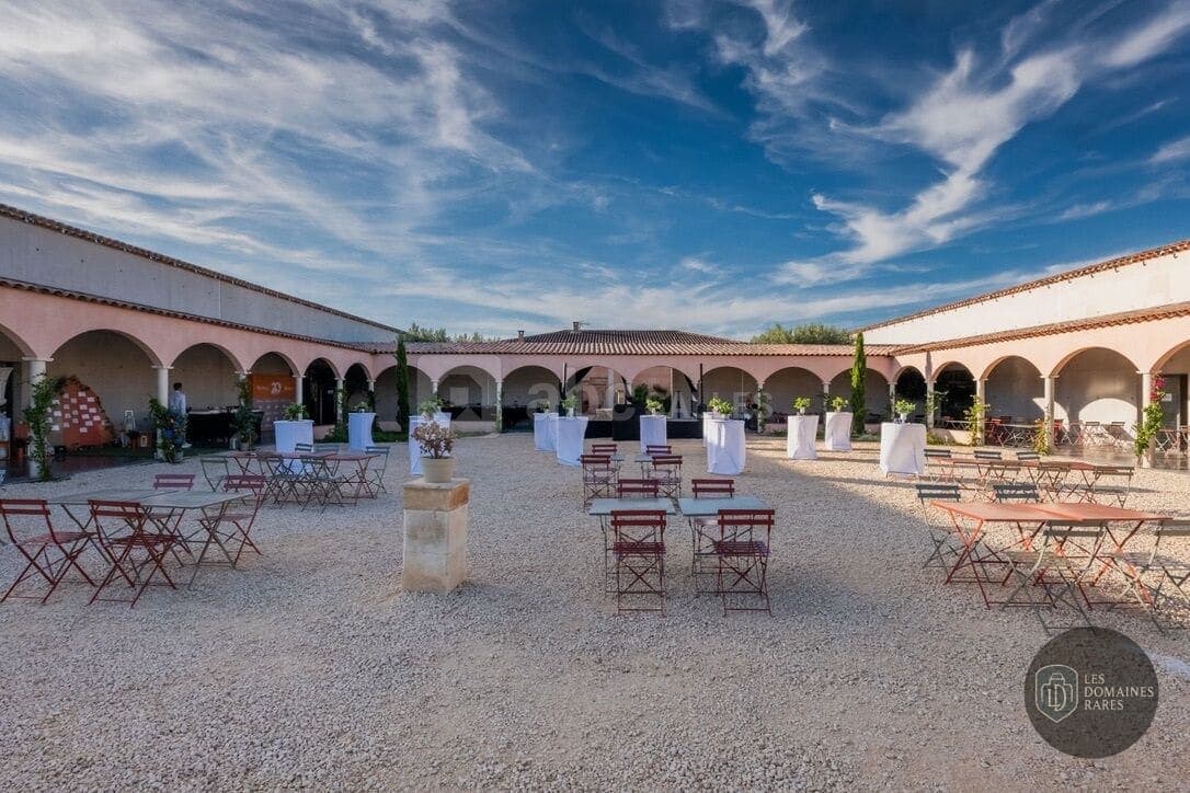 Vue extérieure du domaine Domaine de Pieracci en Provence-Alpes-Côte d'Azur