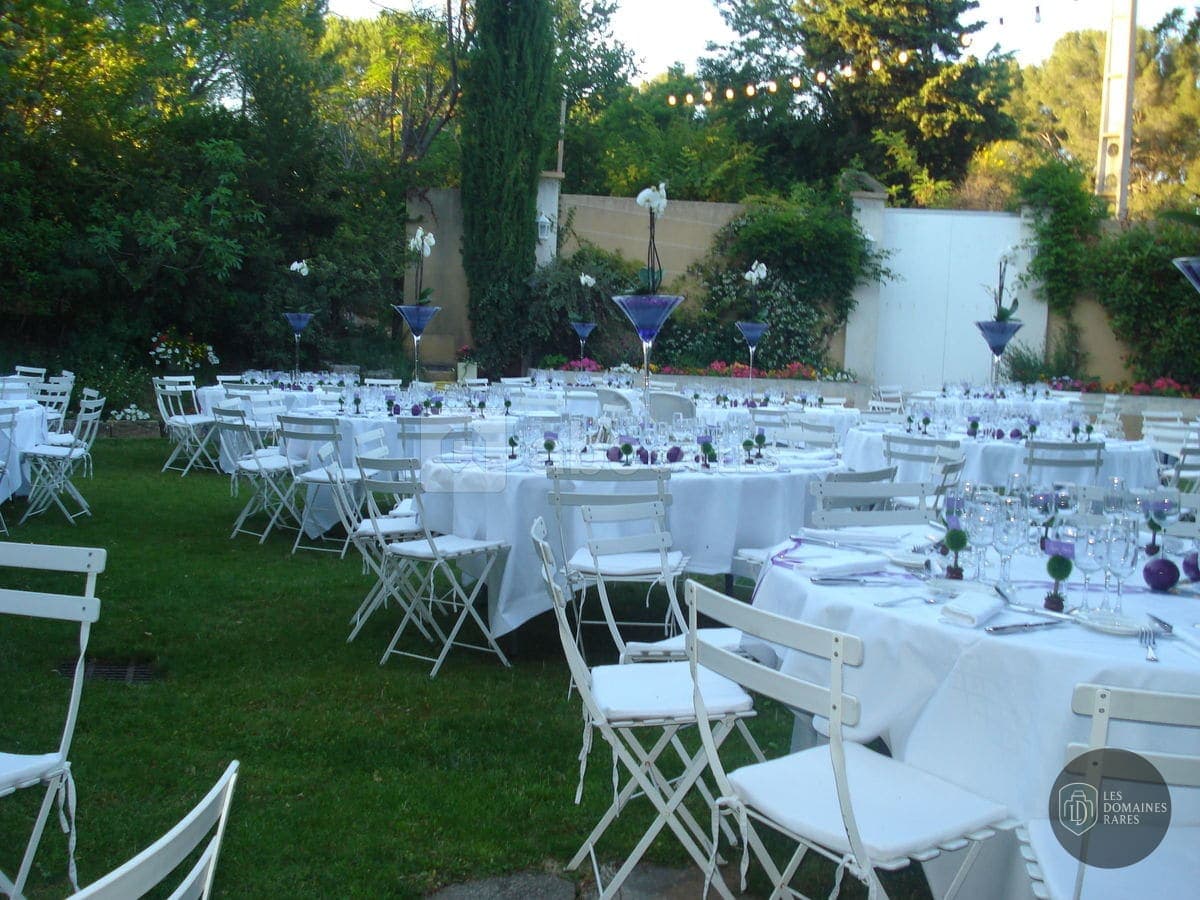 Vue extérieure du domaine Domaine de Puyfond en Provence-Alpes-Côte d'Azur