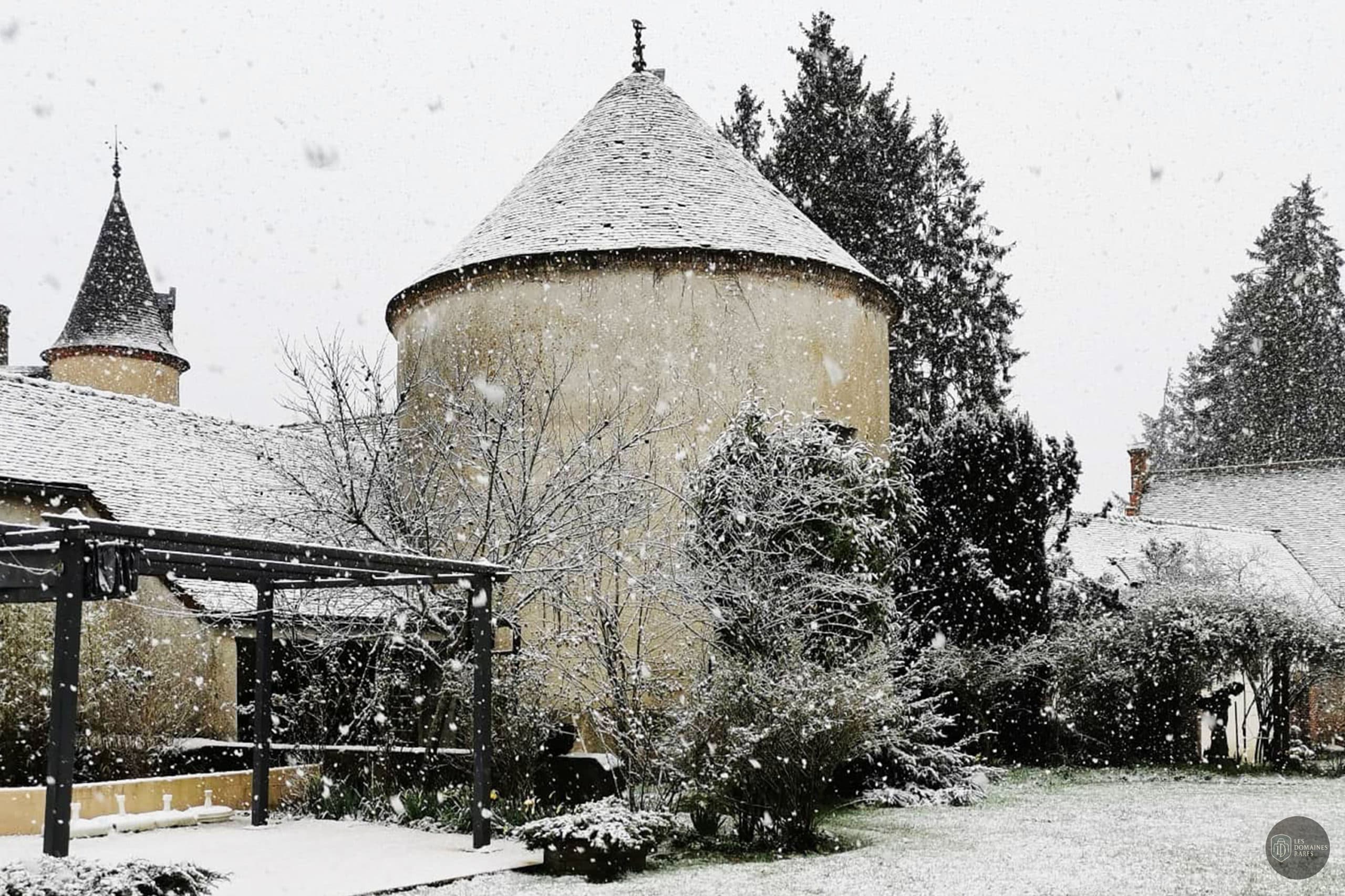 Vue extérieure du domaine Domaine de Tardais à Senonches en Centre-Val de Loire