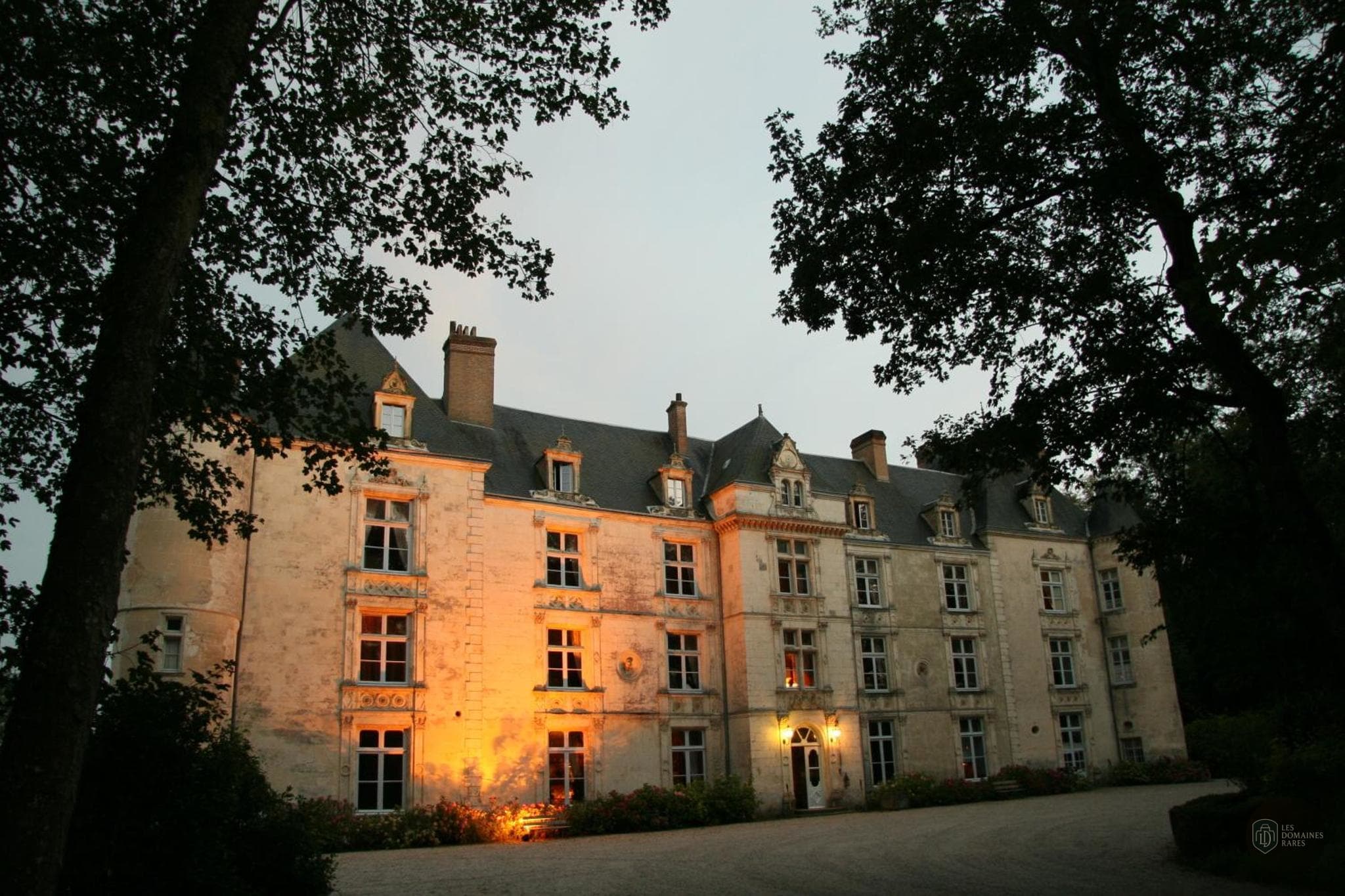 Vue du domaine Domaine de Villeray en Normandie