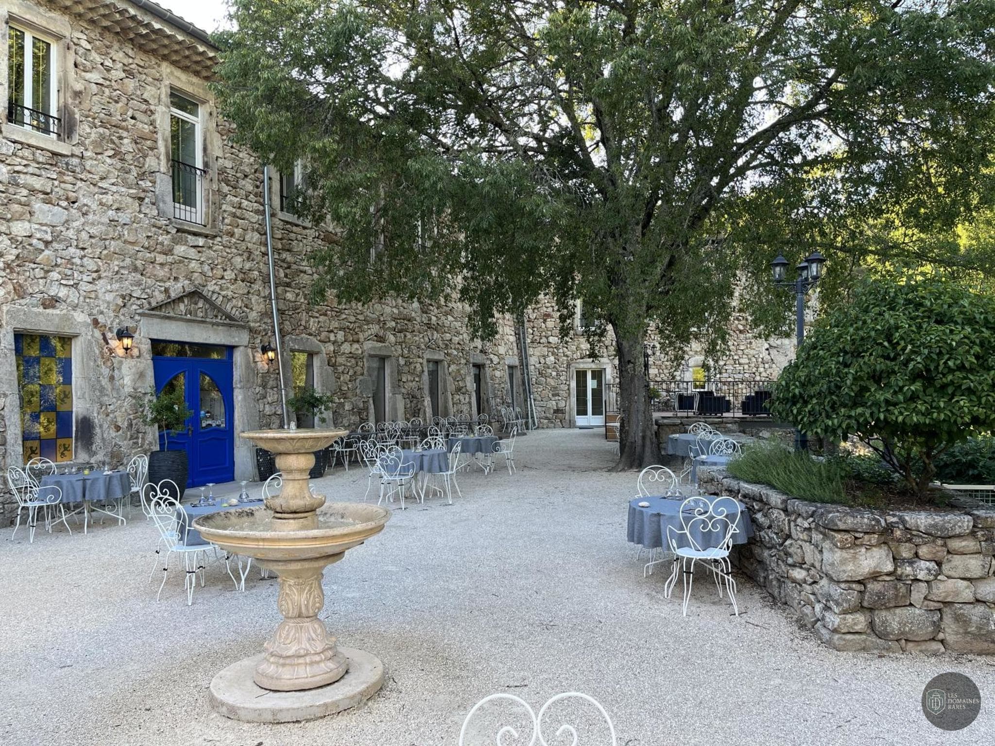 Vue extérieure du domaine Domaine de l'Eau Vive en Auvergne-Rhône-Alpes