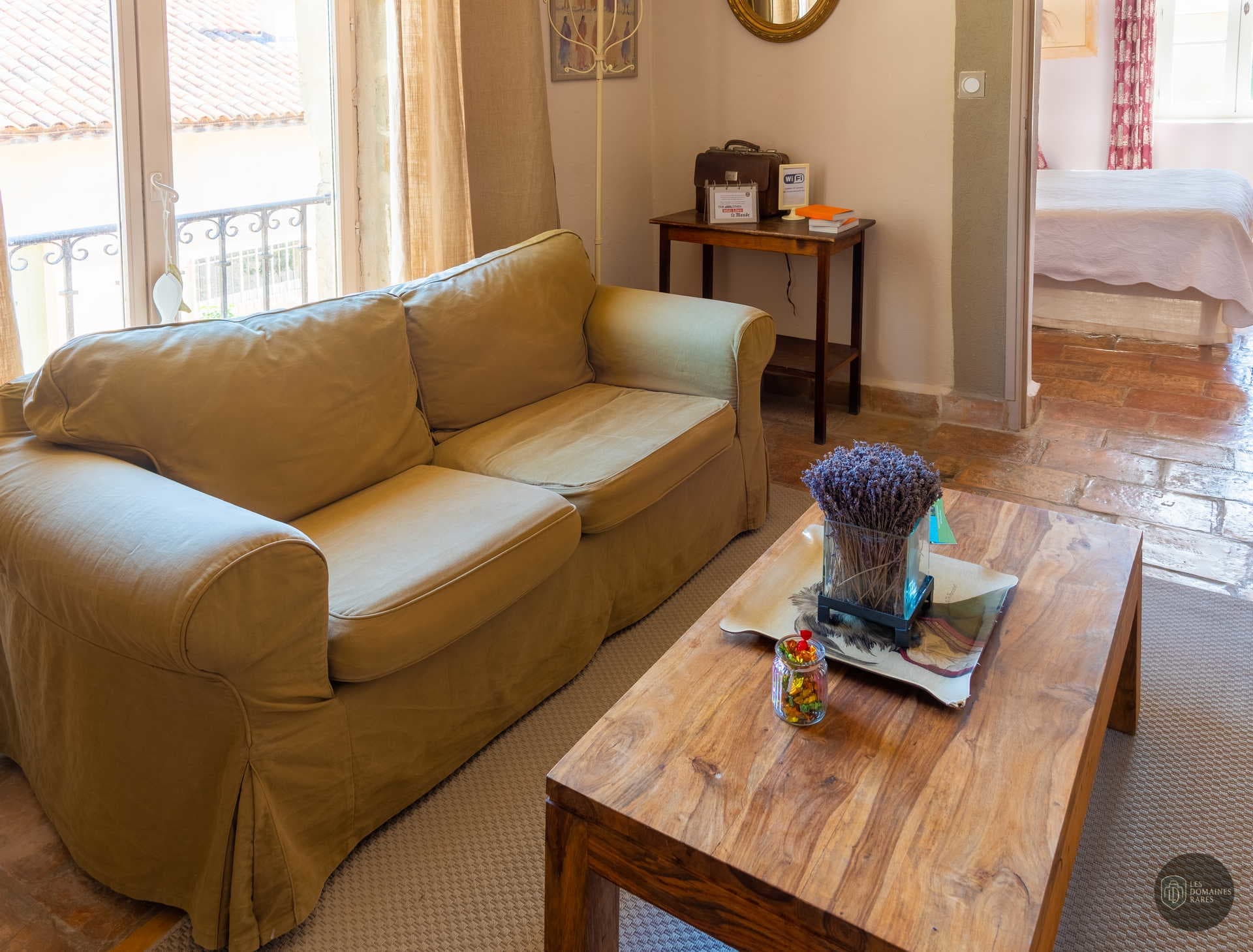 Espace intérieur du domaine Domaine des Clos à Beaucaire en Occitanie