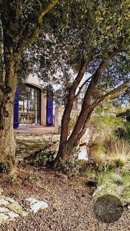 Vue extérieure du domaine Domaine des Danjean en Provence-Alpes-Côte d'Azur