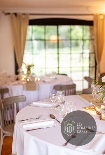 Restaurant du domaine Domaine des Danjean en Provence-Alpes-Côte d'Azur - séminaire signes, france