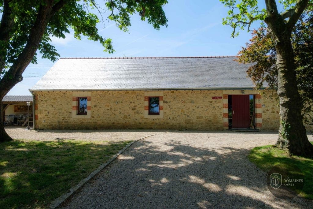 Vue extérieure du domaine Domaine des Gauliers à Terranjou en Pays de la Loire