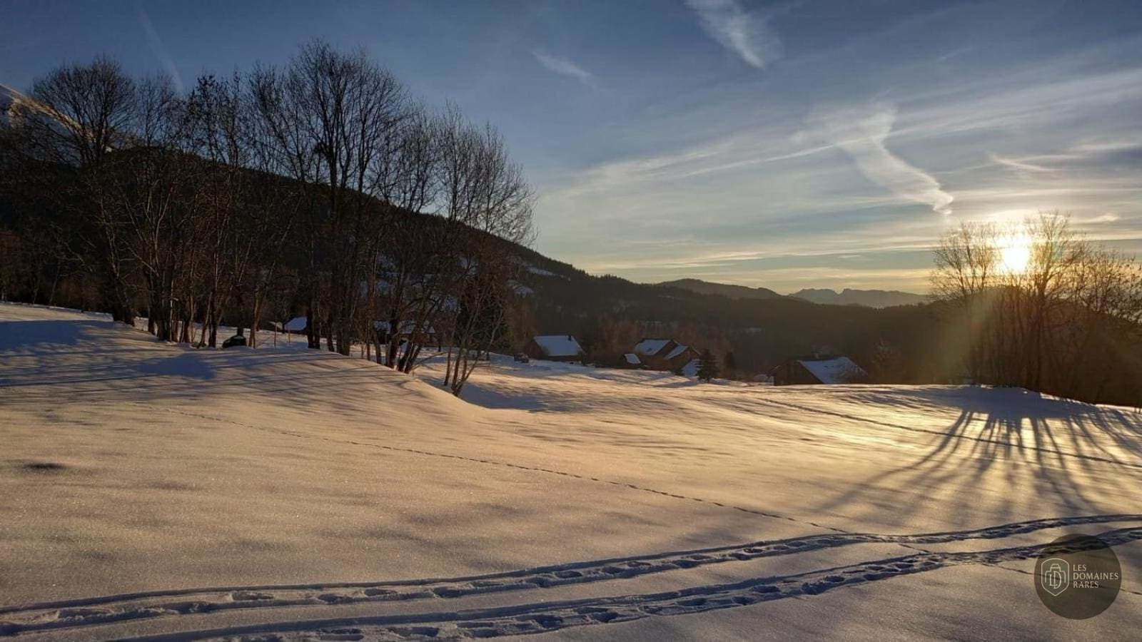 Vue extérieure du domaine Domaine des Laux à Pomérols en Occitanie