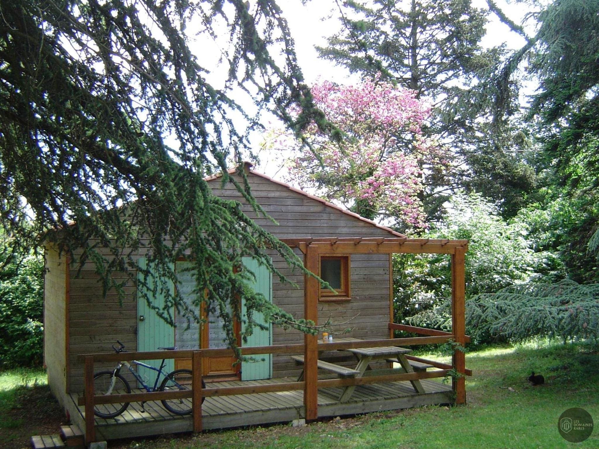 Vue extérieure du domaine Domaine des Soyeux en Auvergne-Rhône-Alpes