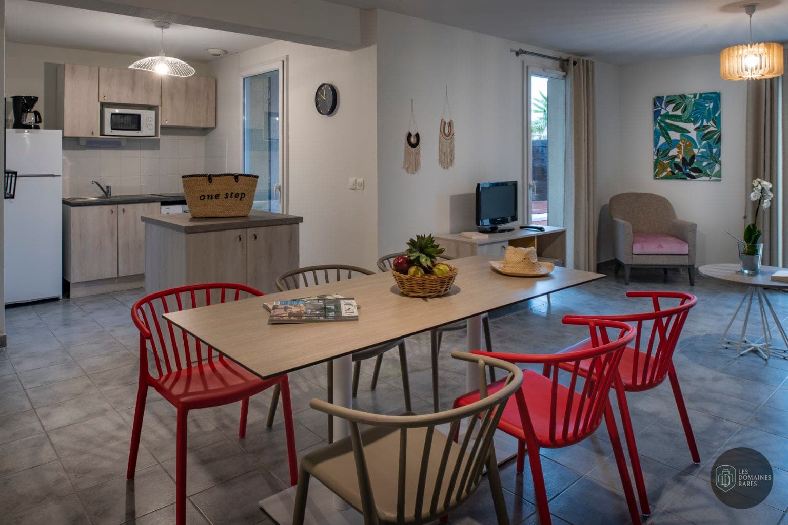 Salle à manger et cuisine du logement