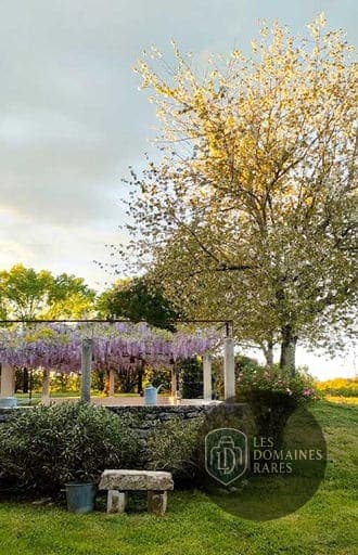 Vue extérieure du lieu Domaine du Messager en Occitanie