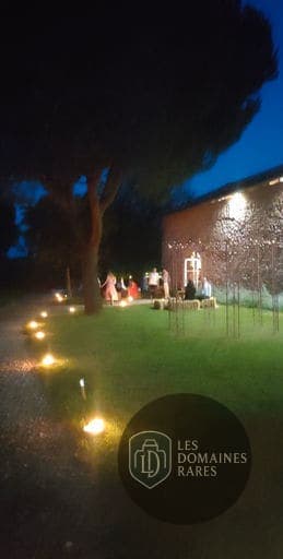 Vue extérieure du lieu Domaine du Messager en Occitanie