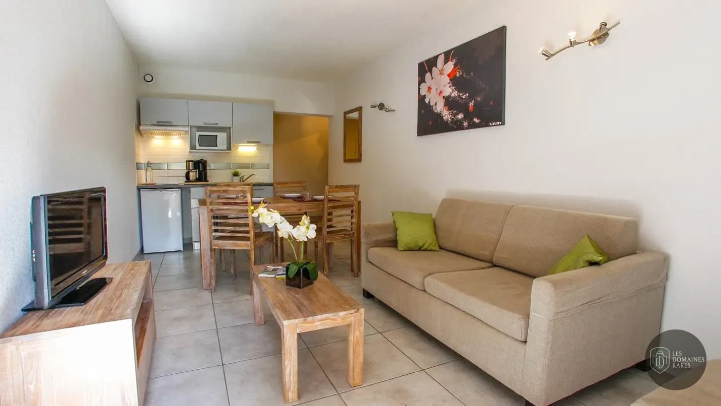 Espace intérieur de la résidence Domaine du Thronnet à Figanières en Provence-Alpes-Côte d'Azur