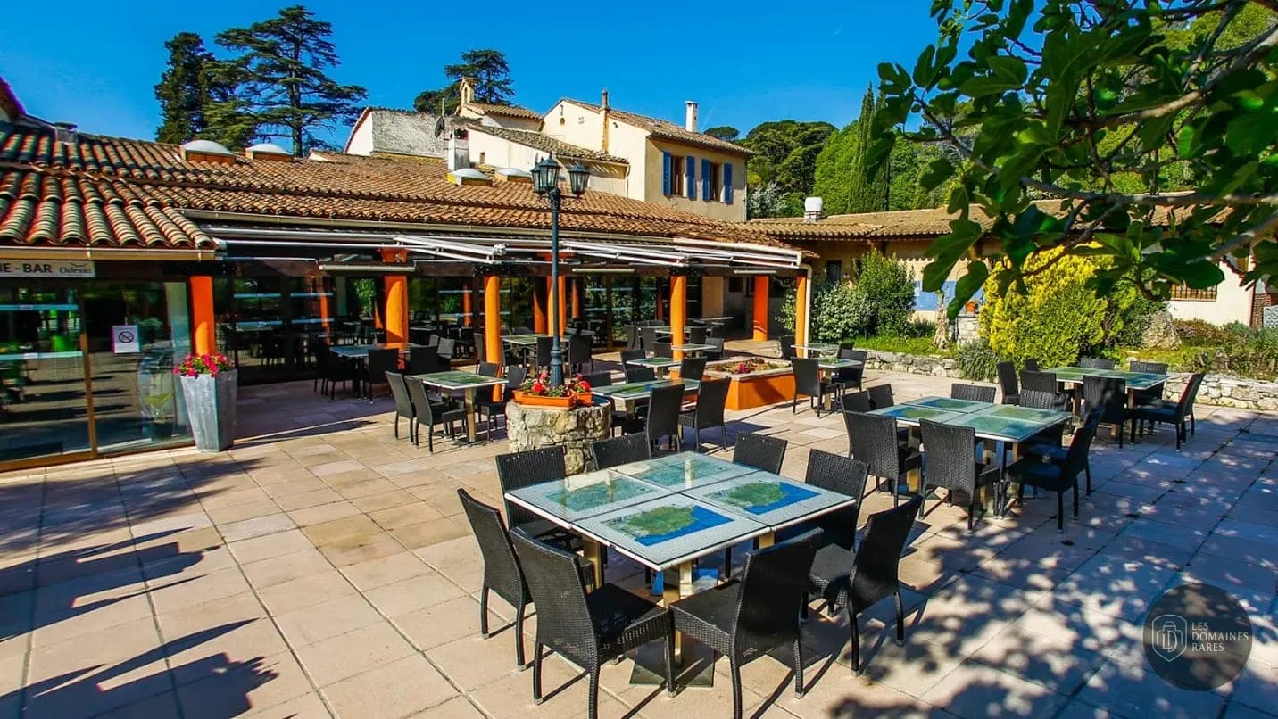 Restaurant de la résidence Domaine du Thronnet à Figanières en Provence-Alpes-Côte d'Azur - séminaire figanières, france