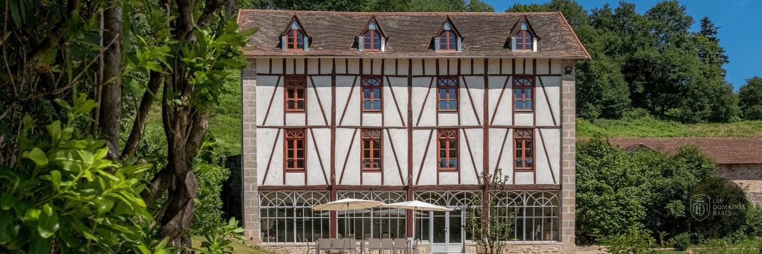 Vue extérieure du domaine Domaine du Vignau à La en Nouvelle-Aquitaine