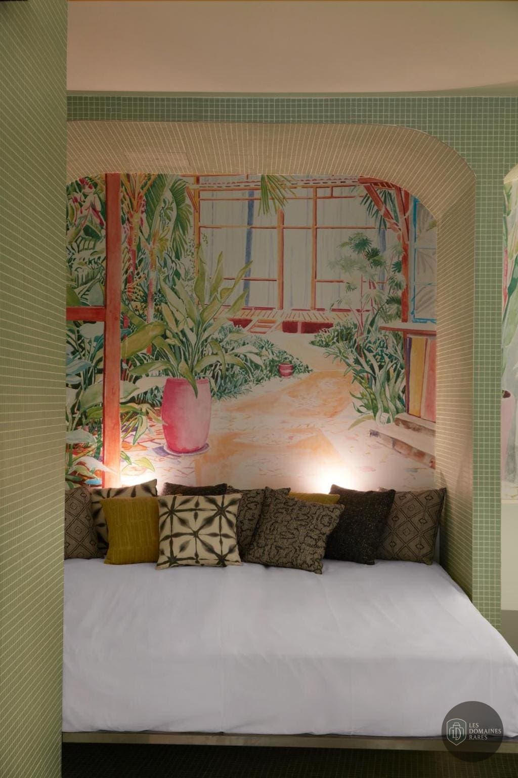 Vue extérieure de l'hôtel Drawing House à Paris en Île-de-France