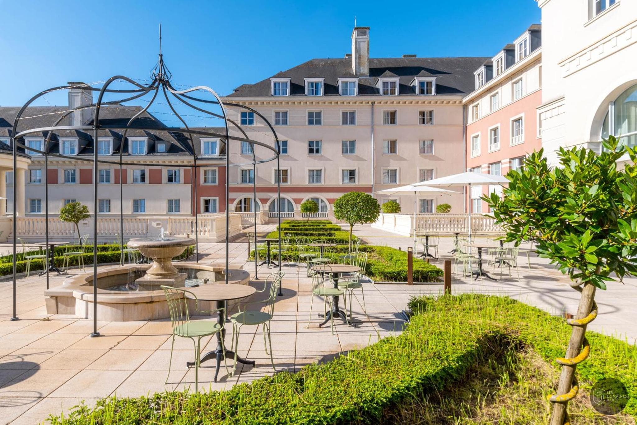 Dream Castle Paris — vue 3
