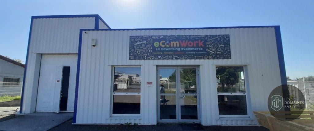 Vue extérieure du lieu EComWork en Auvergne-Rhône-Alpes