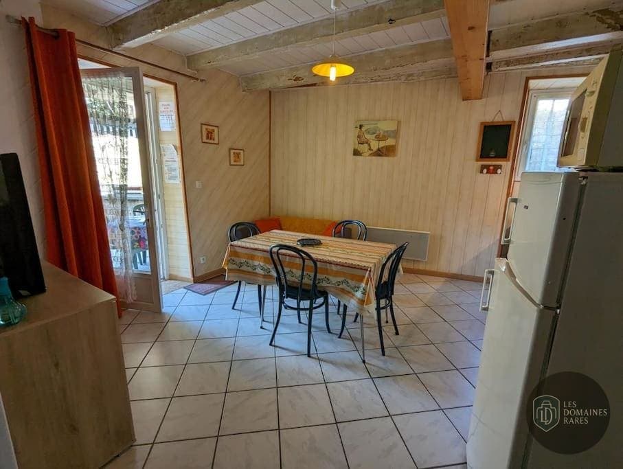 ESAT - Elisa 30 — Restaurant