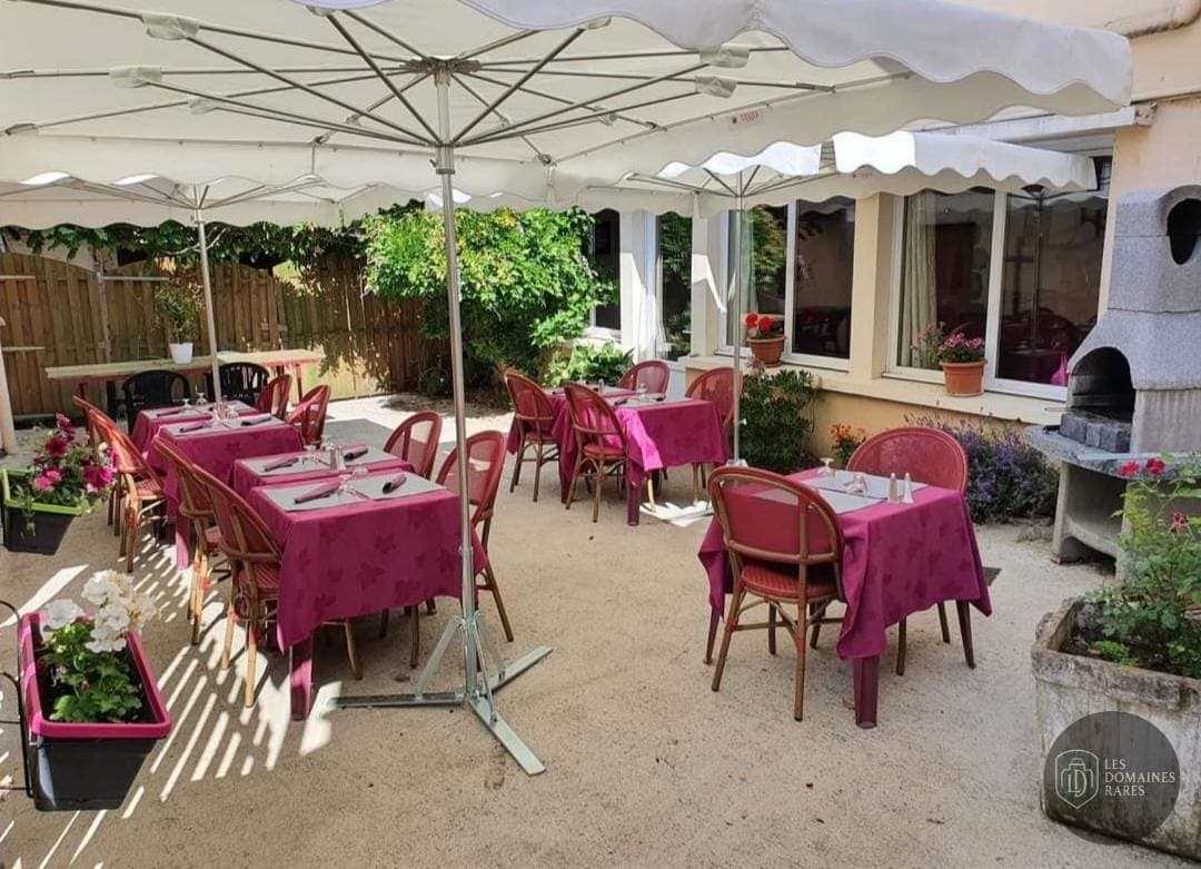 Vue extérieure du lieu Ecu de France en Île-de-France