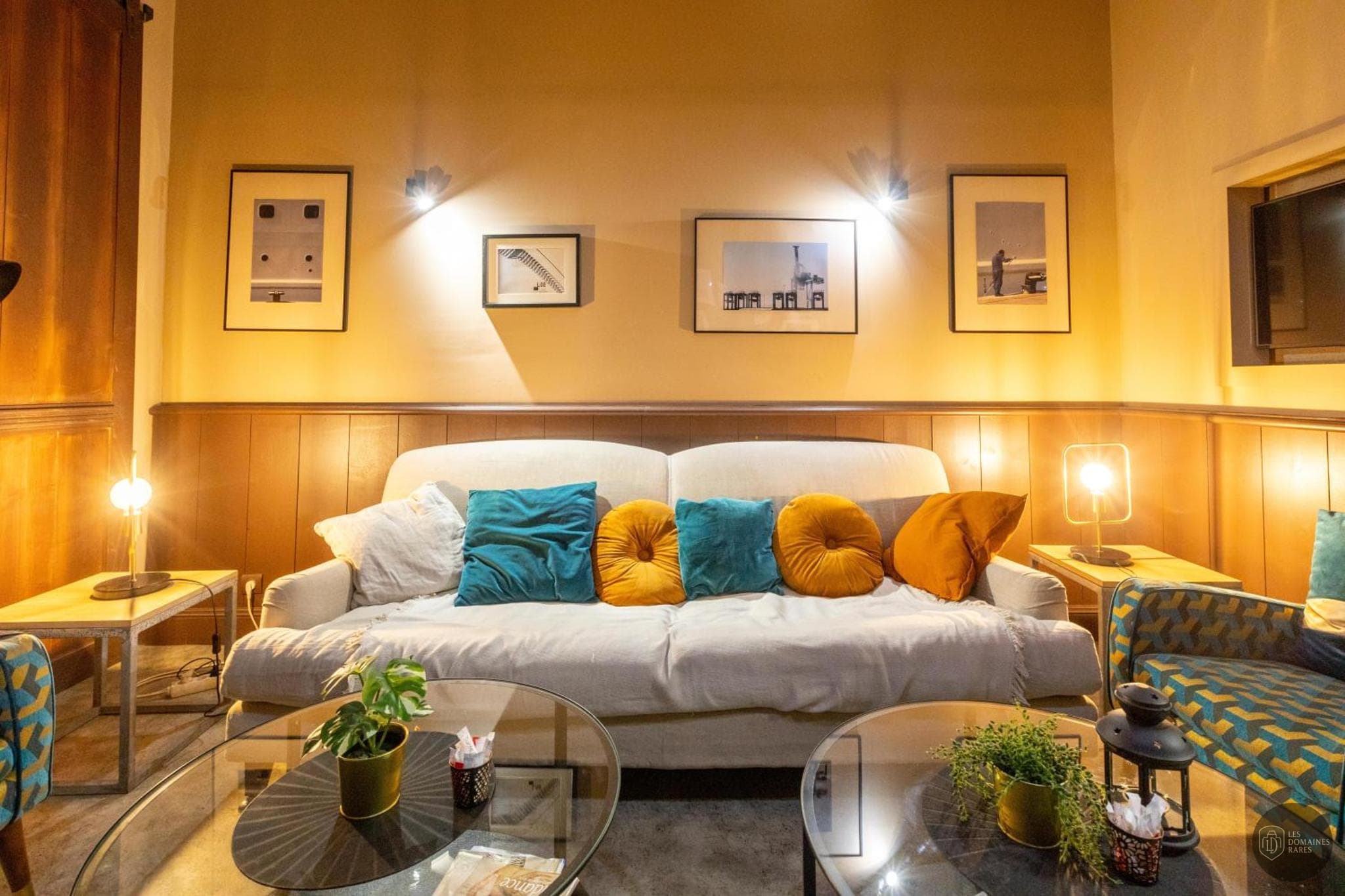 Espace intérieur de l'hôtel Edmond Hôtel à Paris en Île-de-France