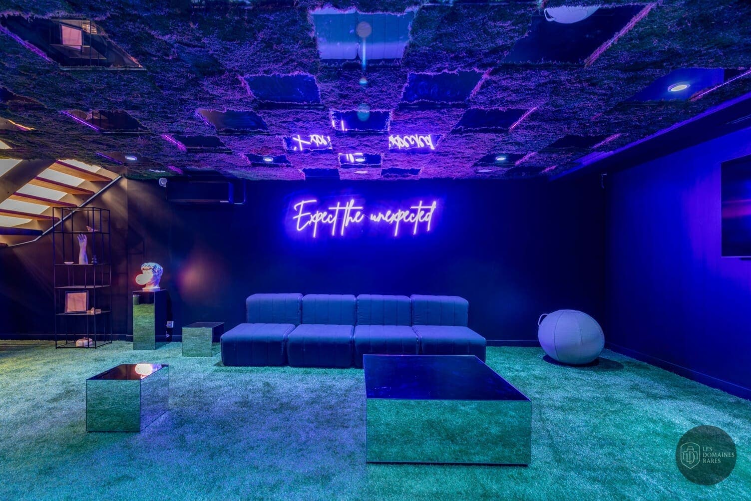 Espace intérieur du lieu Equiria en Île-de-France