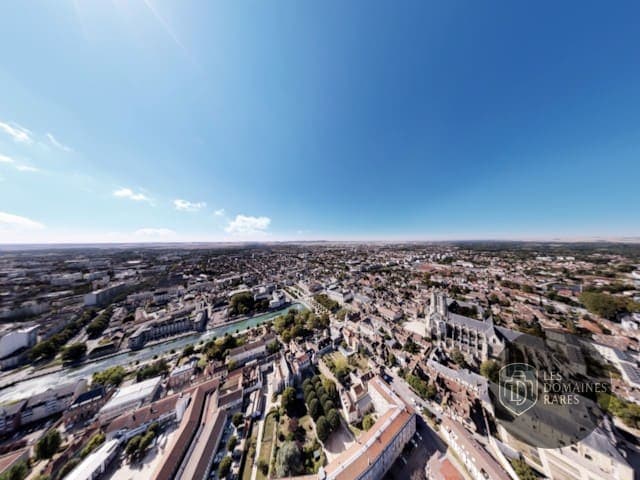 Vue extérieure du lieu Espace Argence à Troyes en Grand Est
