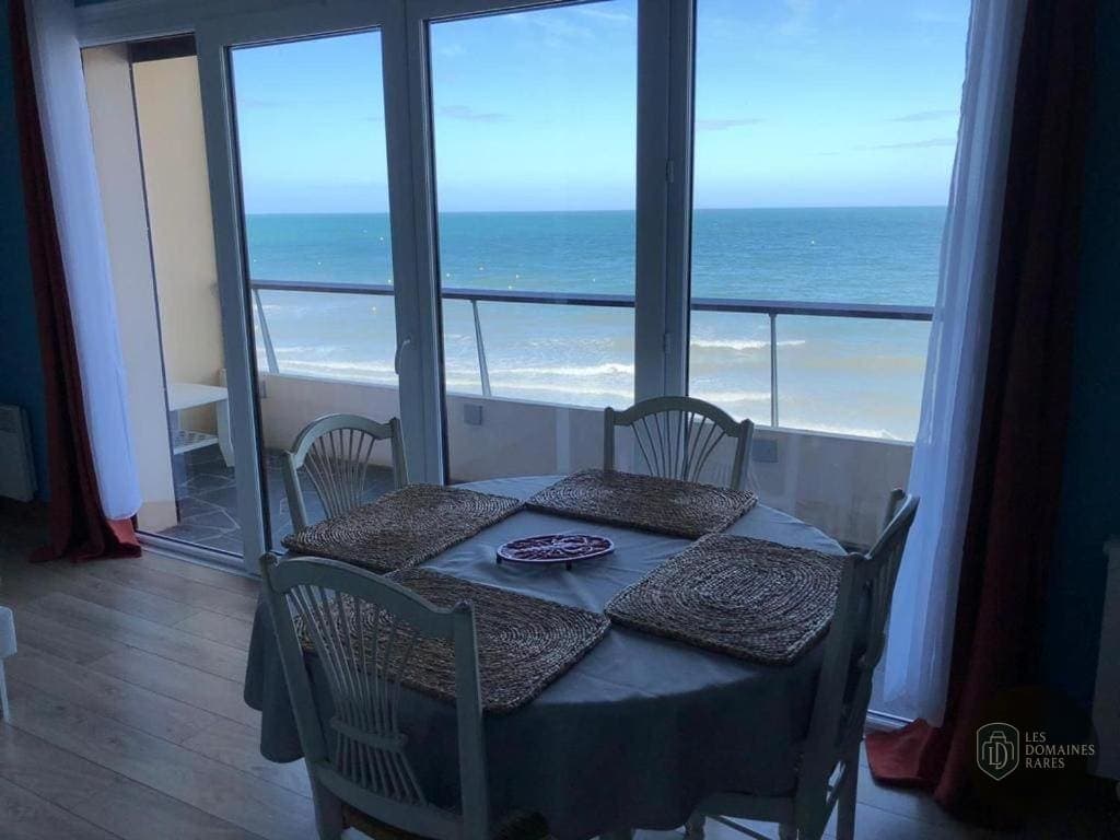 Espace Cabourg — Extérieur