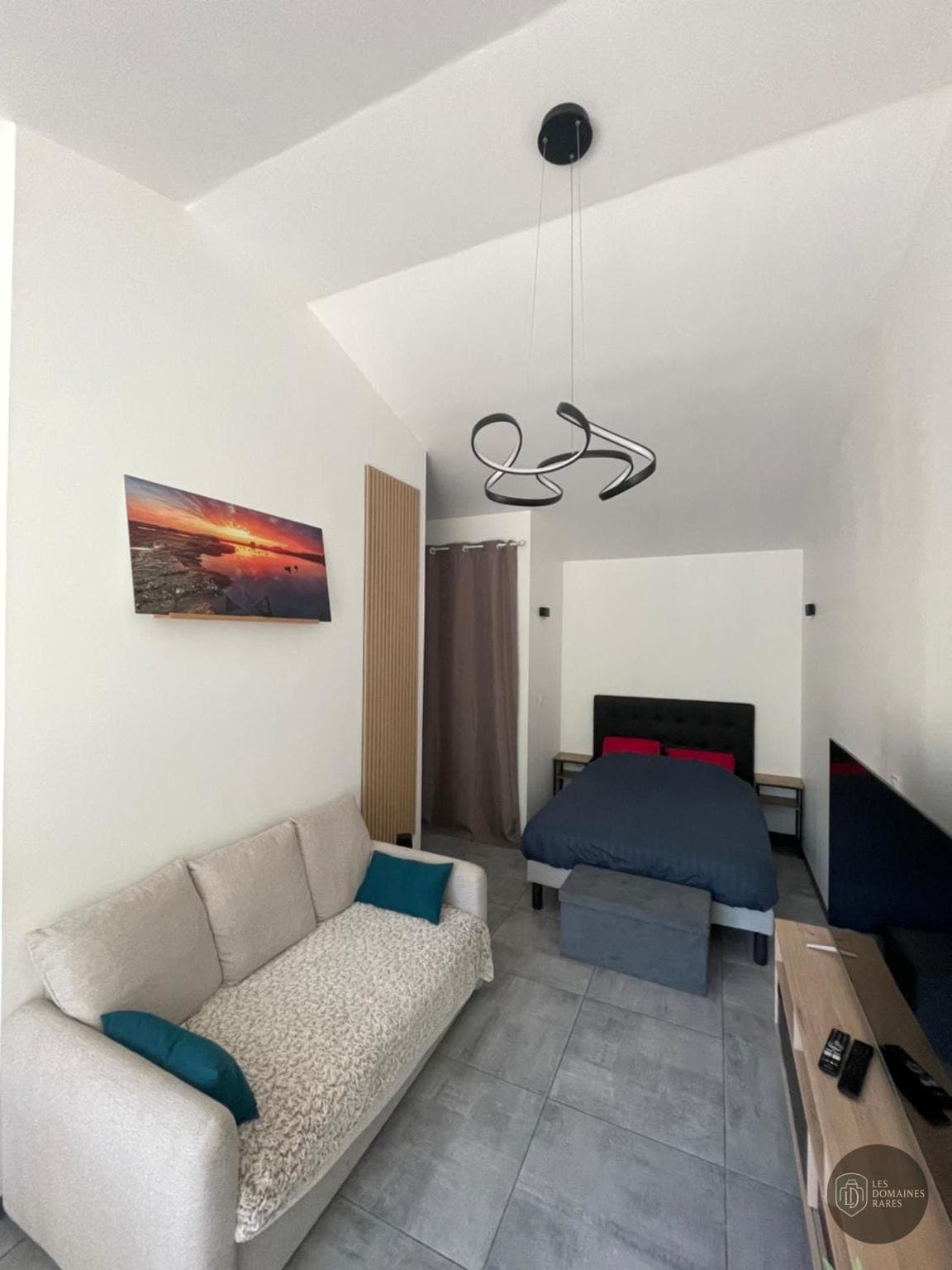 Vue extérieure du lieu Espace En Jacca à Colomiers en Occitanie