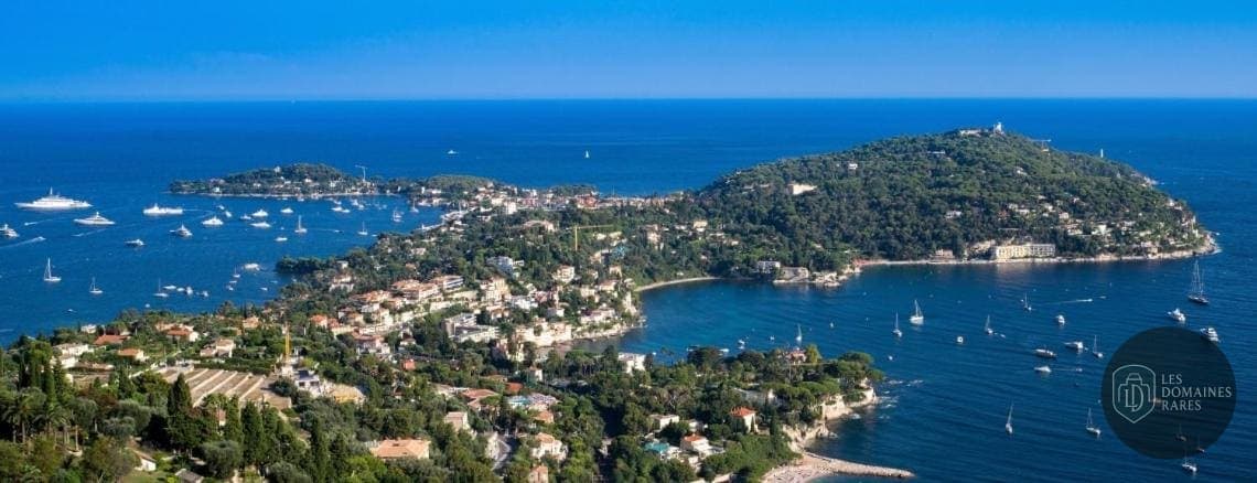 Vue extérieure du lieu Espace Jean Ferrat en Île-de-France