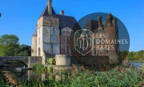 Vue extérieure du lieu Espace Saint Euverte à Orléans en Centre-Val de Loire