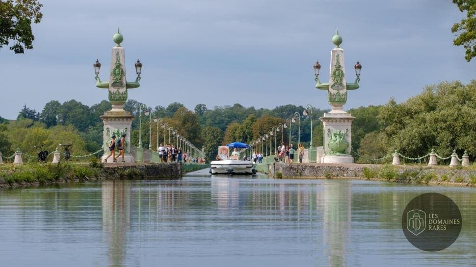 Vue extérieure du lieu Espace Saint Euverte à Orléans en Centre-Val de Loire