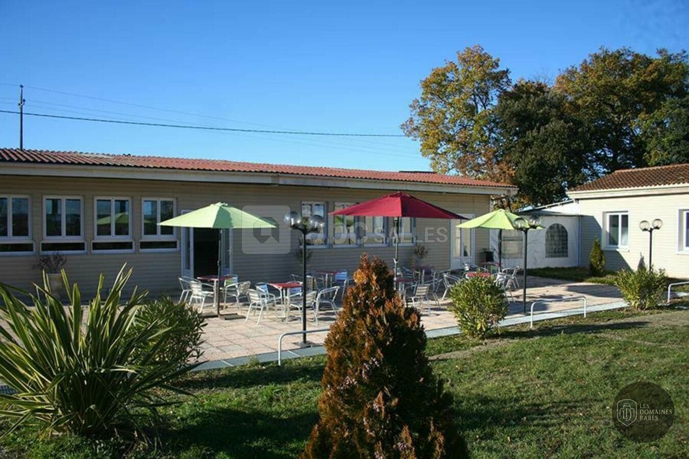 Vue extérieure du salle de réception Espace Sardelis à Lherm en Occitanie