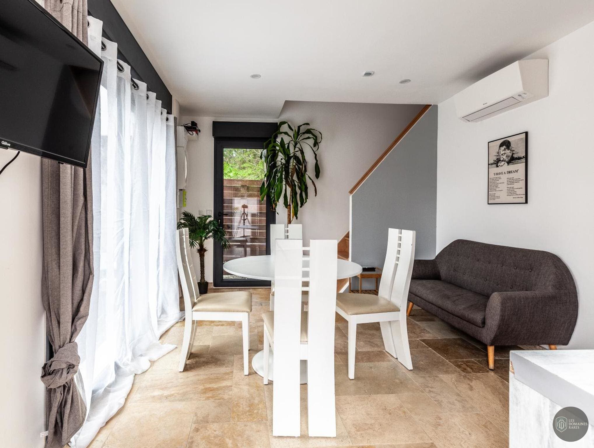 Espaces Saugonna — Intérieur