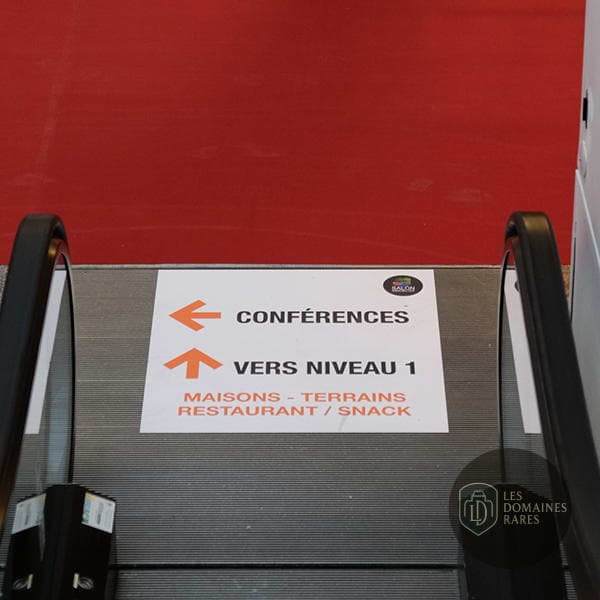 Espace intérieur du salle de séminaire Espaces Vanel à Toulouse en Occitanie