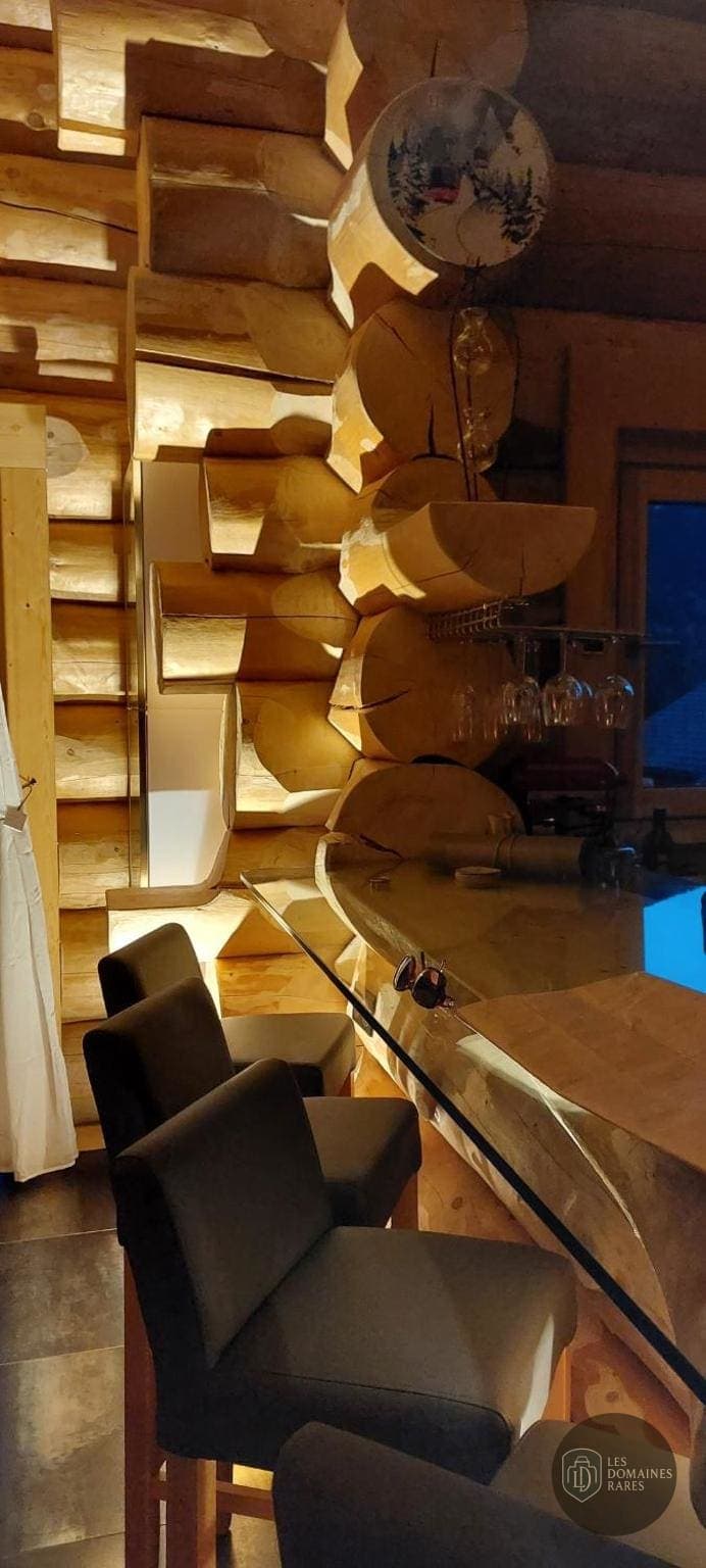 Espace intérieur de l'hôtel Etoile Des Neiges à Verthemex en Auvergne-Rhône-Alpes