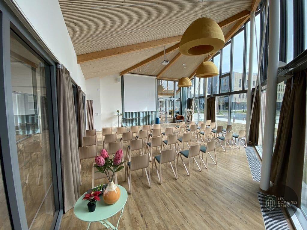 Salle de réunion 6 du lieu Euptouyou en Pays de la Loire