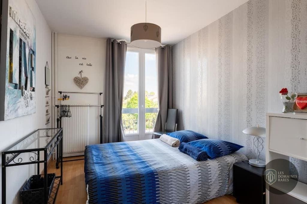 Chambre du lieu Exalto Décines à Lyon en Auvergne-Rhône-Alpes - séminaire rhône (69)