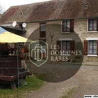 Vue extérieure de la ferme Ferme De Damply en Île-de-France