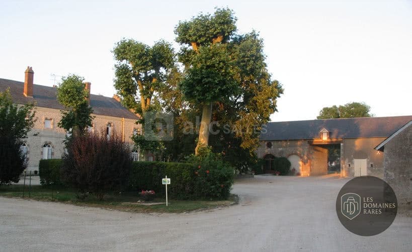Vue extérieure de la ferme Ferme d'Abbonville à Tivernon en Centre-Val de Loire