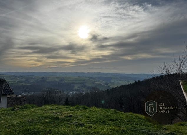 Vue extérieure de la ferme Ferme de Mauperthuis à Charny en Île-de-France