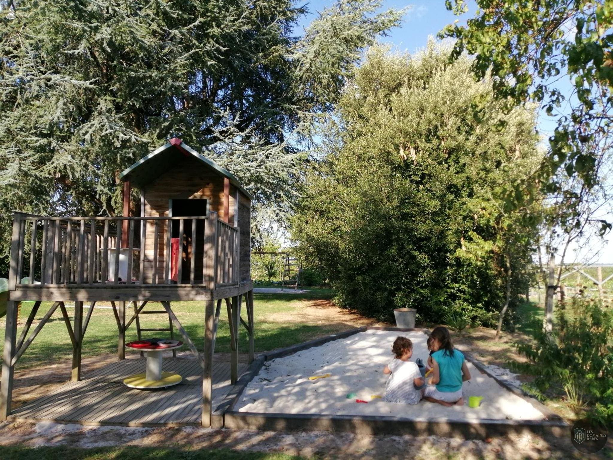Ferme de Montblin — Extérieur