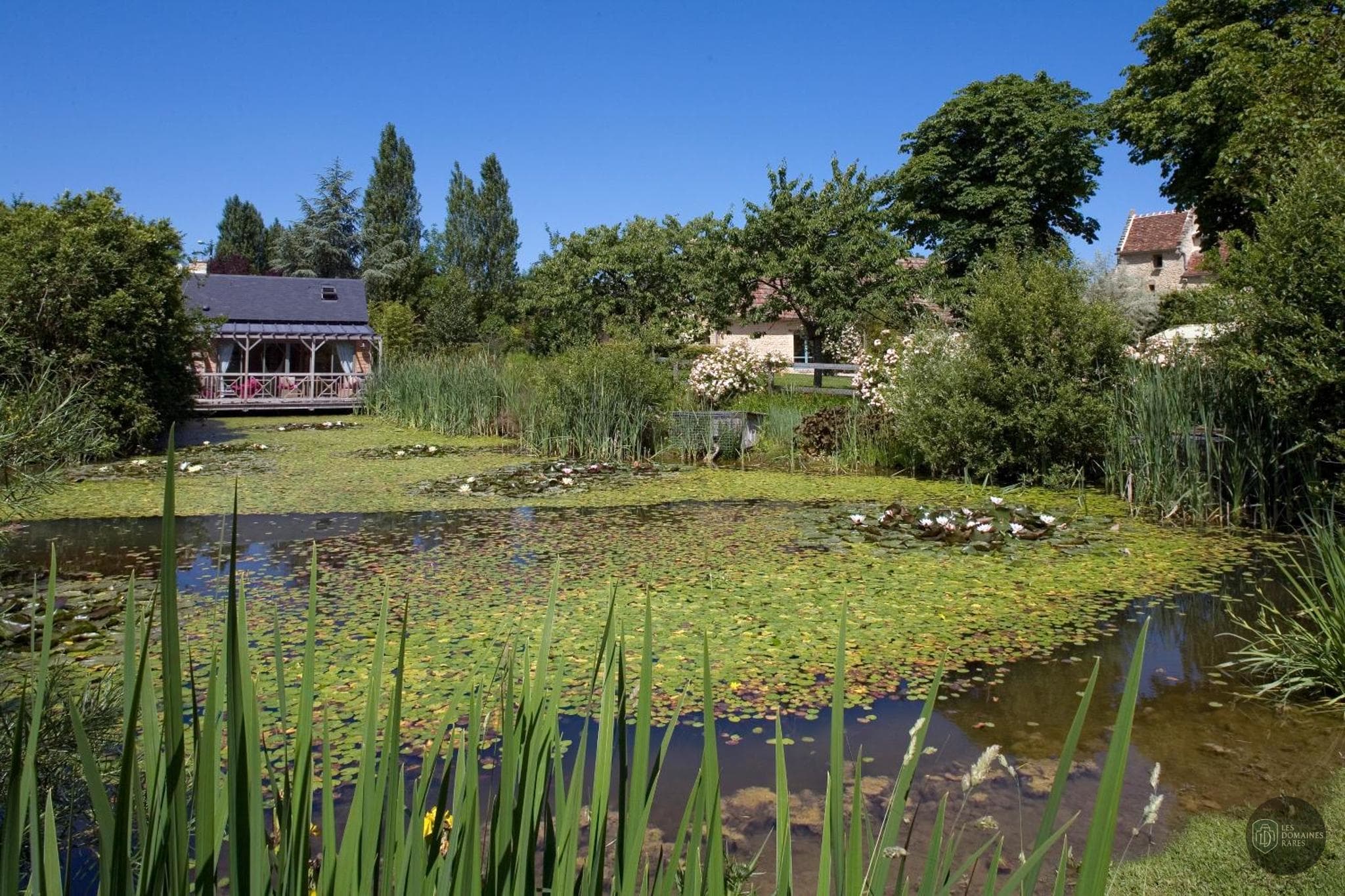 Vue extérieure du domaine Ferme de l'Oudon à Berville en Normandie