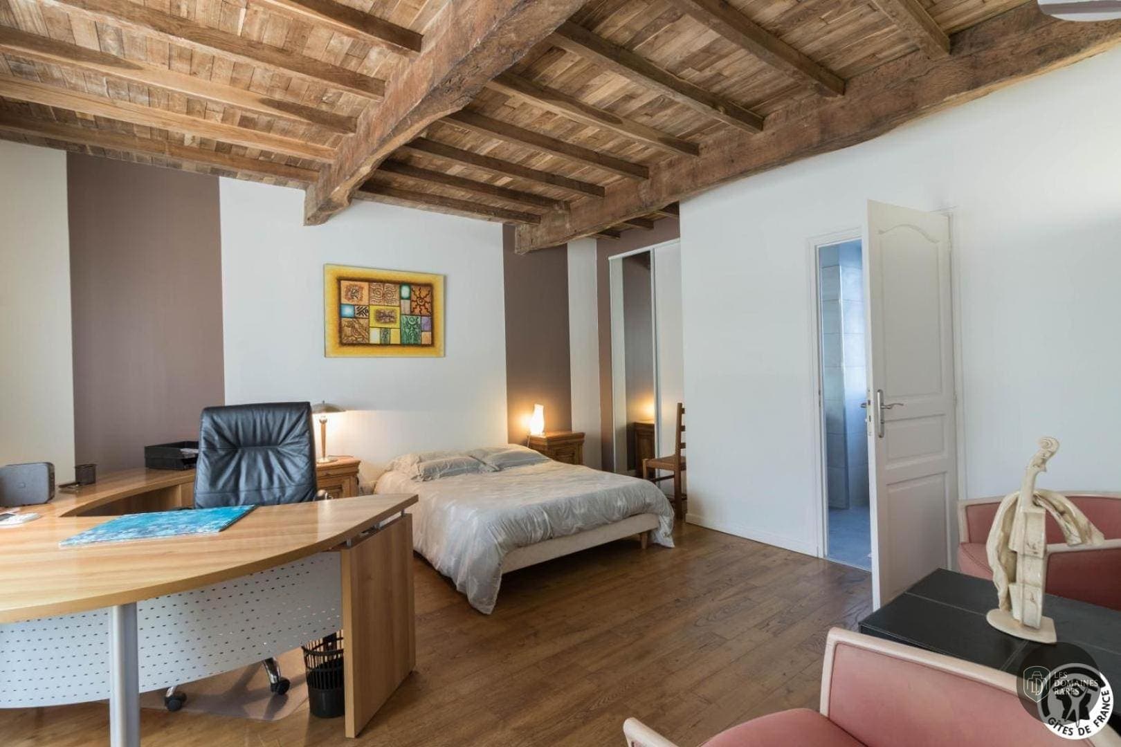 Chambre de la ferme Ferme de la Faisanderie à Villepreux en Île-de-France