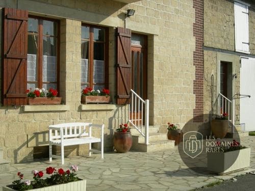 Vue extérieure de la ferme Ferme du Couvent à Limours en Île-de-France