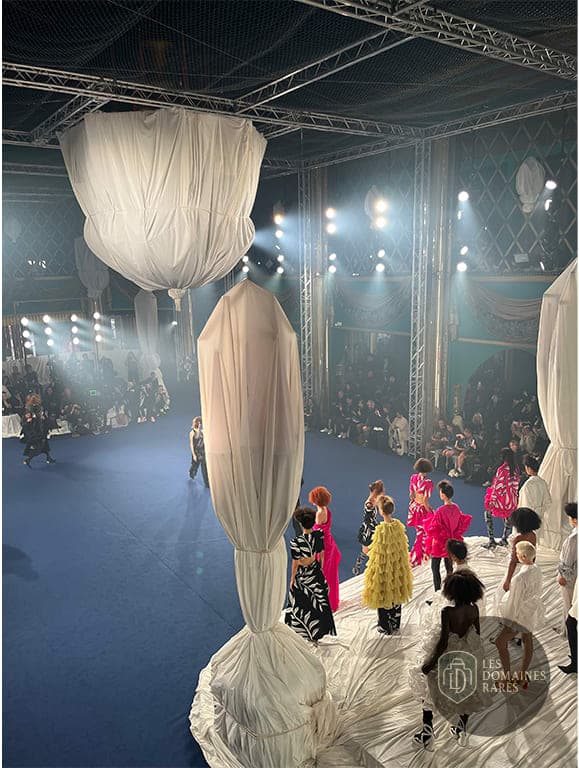 Salle de réunion 2 du moulin Folies Bergere à Paris en Île-de-France
