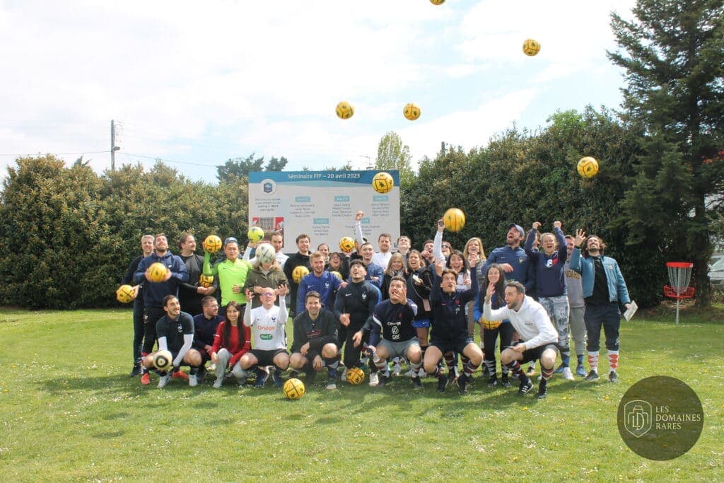 Vue extérieure de l'hôtel FootGolf GreenPark en Île-de-France