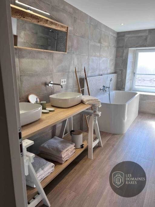 Salle de bain du gîte Gîte les Cossas en Bourgogne-Franche-Comté