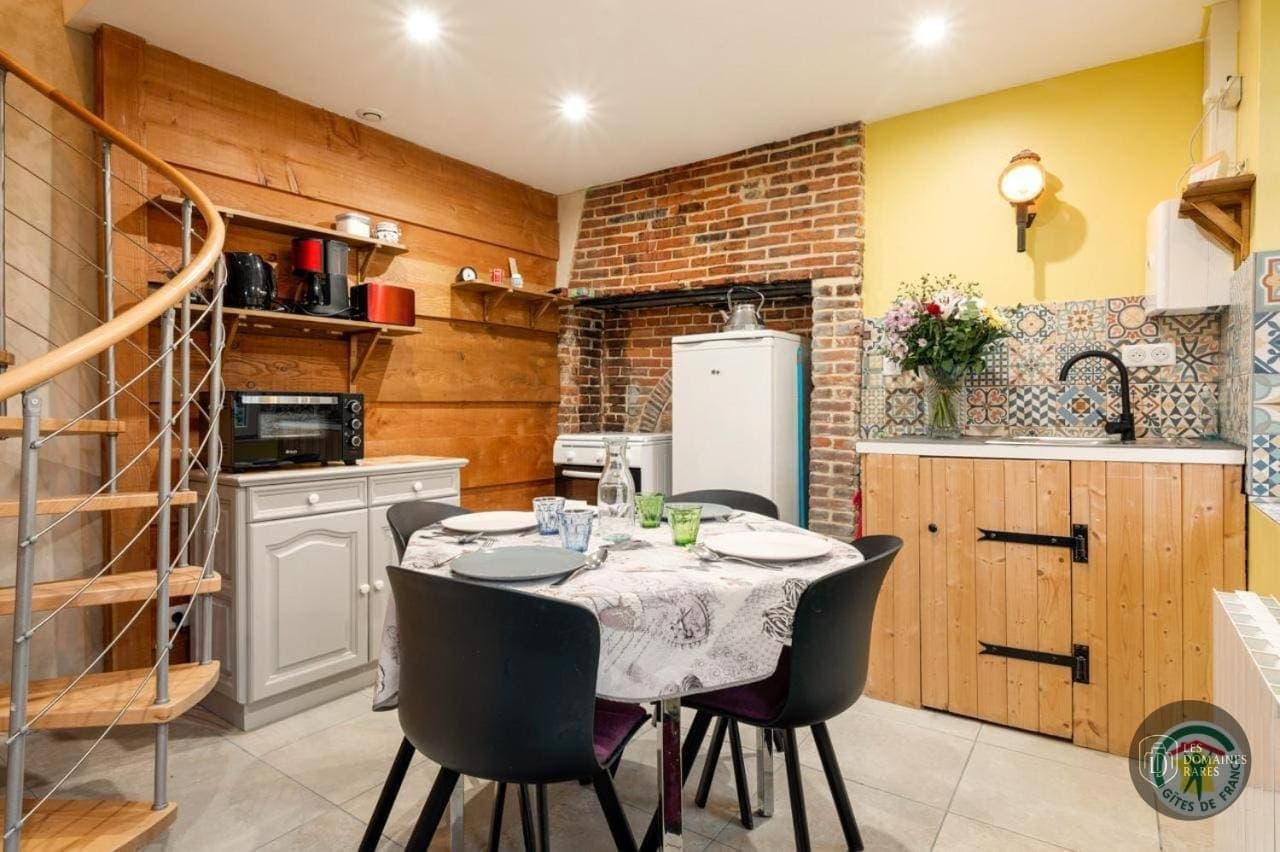 Restaurant du gîte Gîtes de la Charnie en Pays de la Loire - séminaire chemiré-en-charnie, france