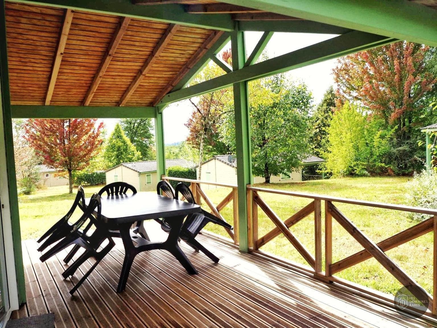 Vue extérieure du gîte Gîtes du Miel en Bourgogne-Franche-Comté