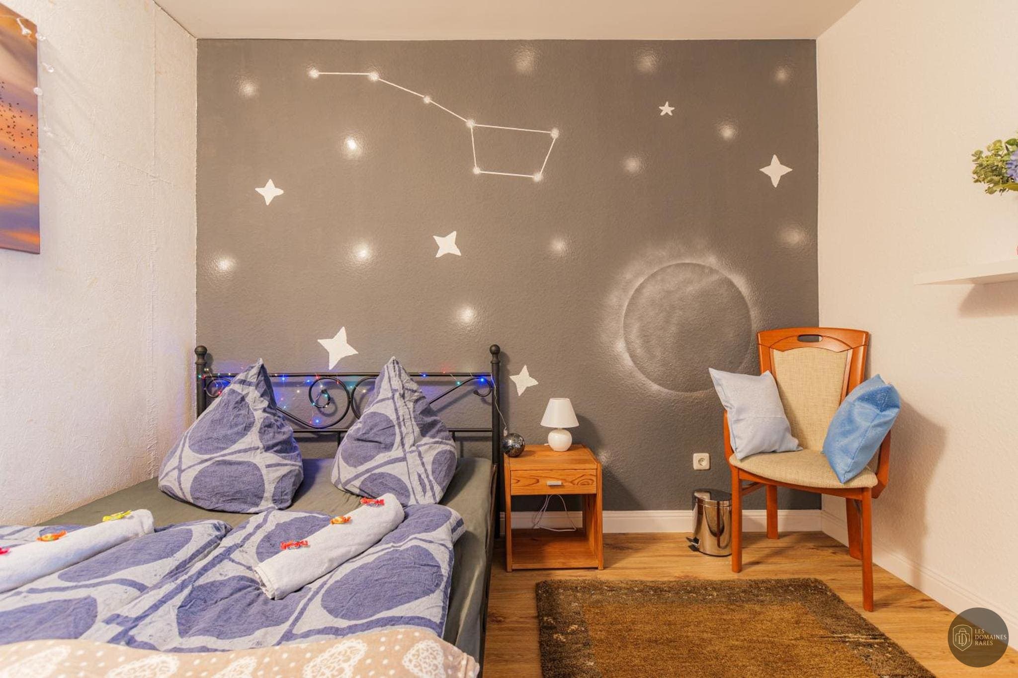 Galaxy Space — Extérieur