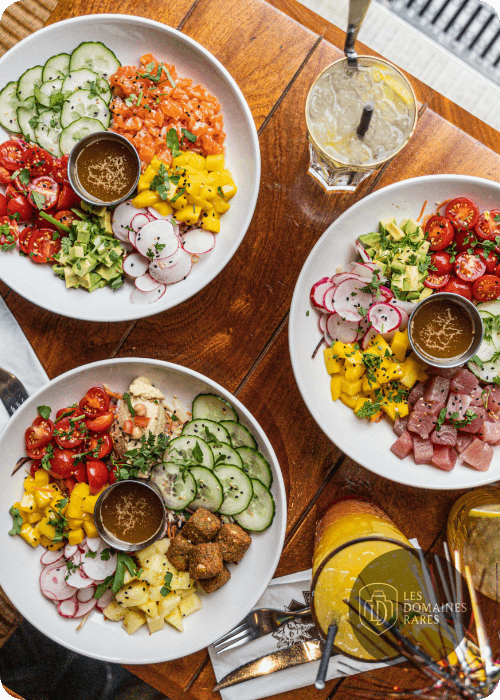 Salades composées et cocktails frais